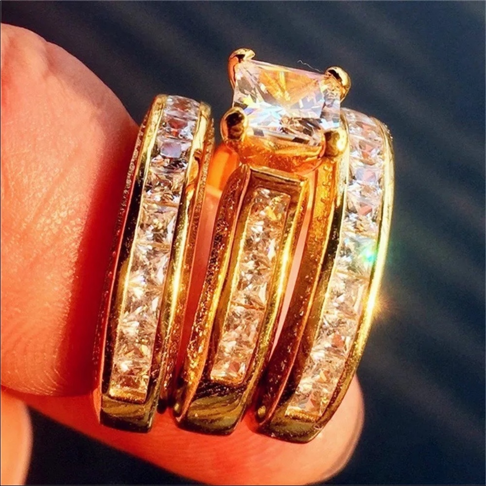 *NEW* Yellow Gold Plated Princess Cut Diamond Ring - Picture 2 of 4